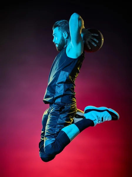 Баскетболіст ізольований — стокове фото