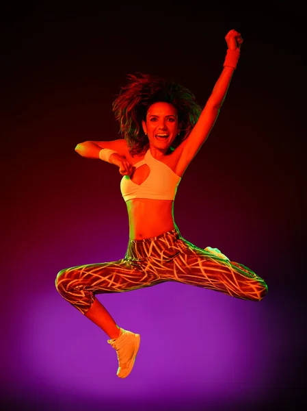 Mujer bailarina bailando ejercicios de fitness aislado —  Fotos de Stock
