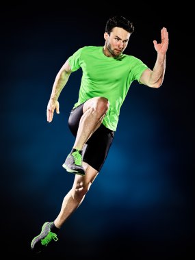 jogging jogging yapan izole çalışan adam runner