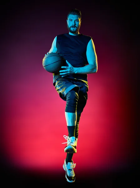 Joueur de basket-ball homme isolé — Photo