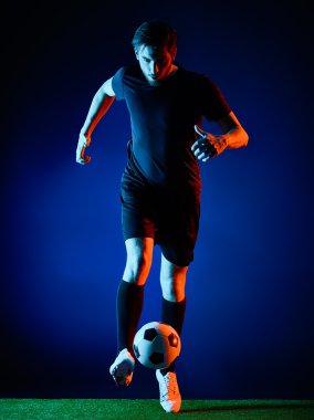 Futbolcu adam izole