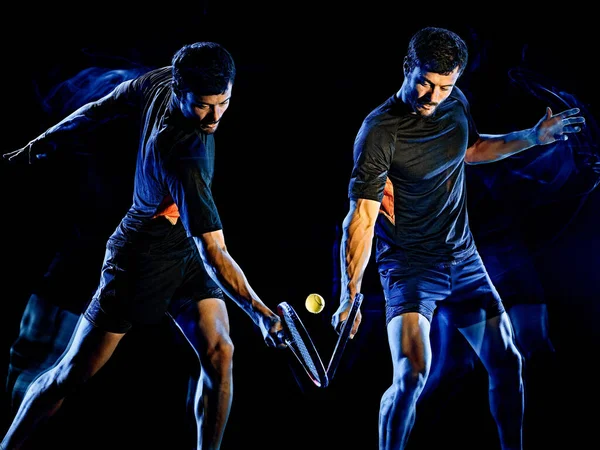 Lehký obraz hráče tenisu izolované černé pozadí Stock Snímky