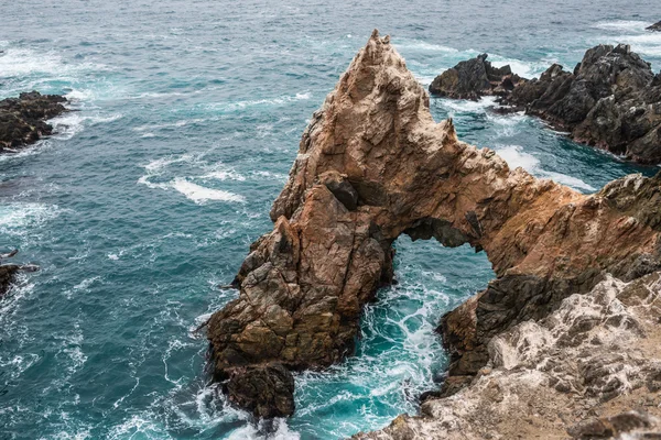 Falaises près de la mer — Photo