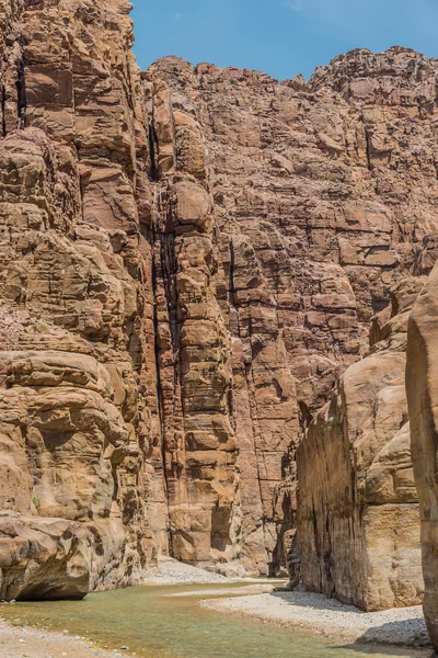 Canyon wadi mujib Jordanië — Stockfoto