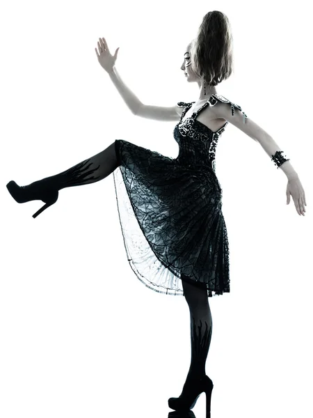 Mulher moda preto vestido de verão de seda — Fotografia de Stock