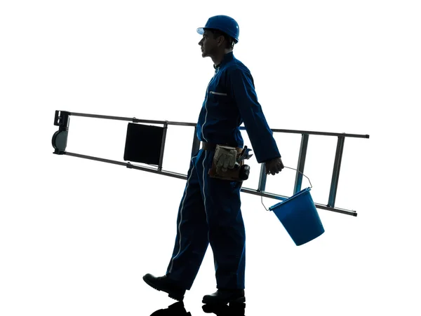 Reparatie man werknemer ladder wandelen silhouet — Stockfoto