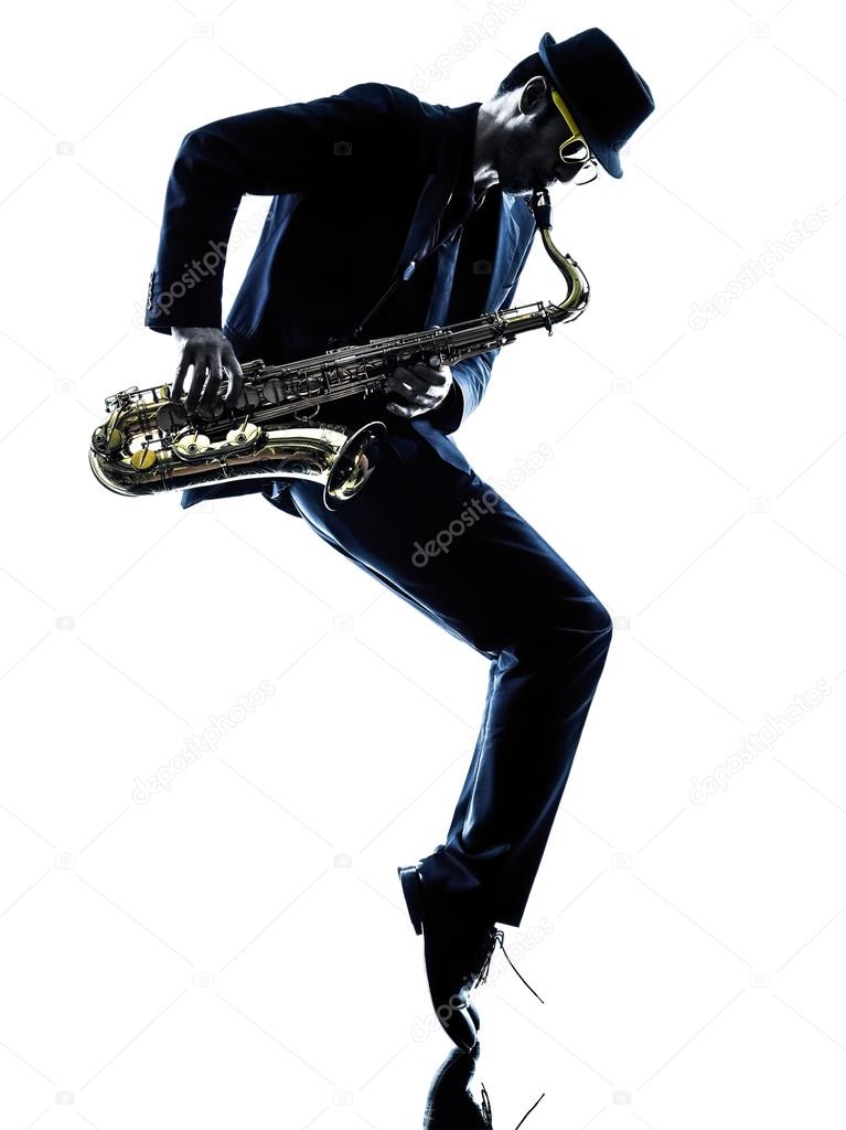 Homme saxophoniste jouant lecteur de saxophone image libre de droit par  STYLEPICS © #77310472