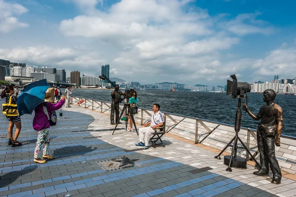 Figury ludzi Avenue of Stars Kowloon Hong Kong — Zdjęcie stockowe