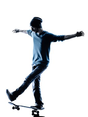 adam kaykaycı kaykay siluet