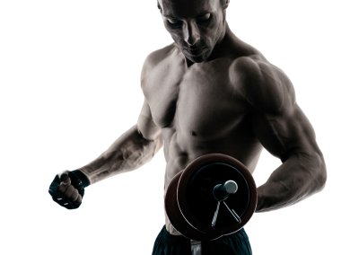 Ceset bulan adam izole edildi.