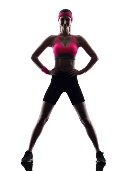 Σέξι γυναίκα όμορφη σιλουέτα στέκεται γυμναστήριο — Φωτογραφία Αρχείου