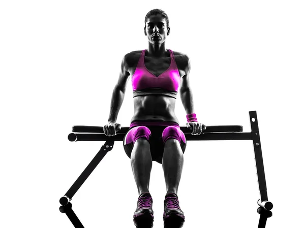 Vrouw fitness push-ups oefeningen silhouet — Stockfoto