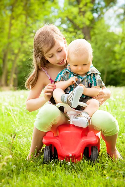 Schwester — Stockfoto