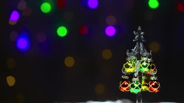Фоне Быстро Мигающих Красивых Разноцветных Огней Рождественская Елка — стоковое видео