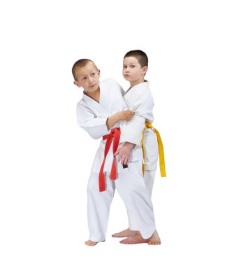 Yakalama atmak için çocuk sporcular yetiştirmek