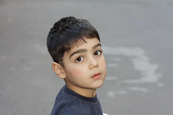 Retrato de un niño. — Foto de Stock