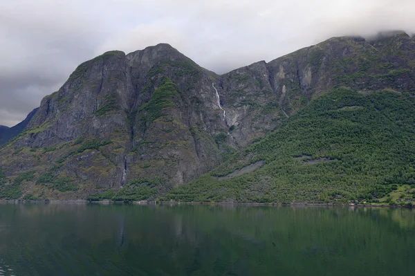 Hills Flaam Fjord — Stock fotografie