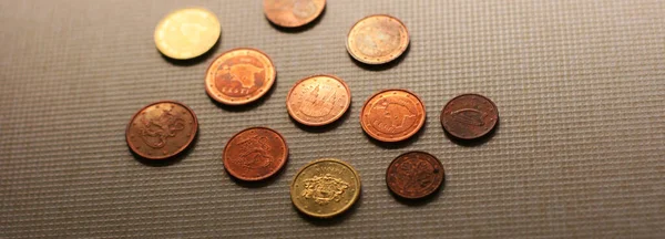 동전과 센트의 배너의 — 스톡 사진