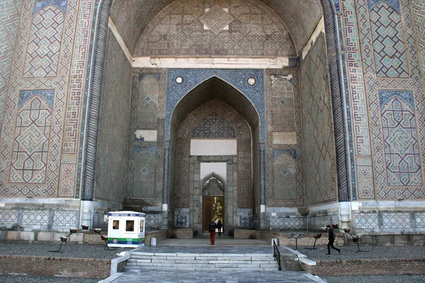 Samarkand Uzbekistan November 2019 Bibi Khanym Moské — Stockfoto
