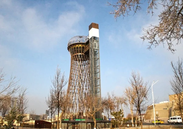Novembro 2019 Bukhara Buxoro Uzbequistão Vista Torre Shukhov Com Restaurante — Fotografia de Stock
