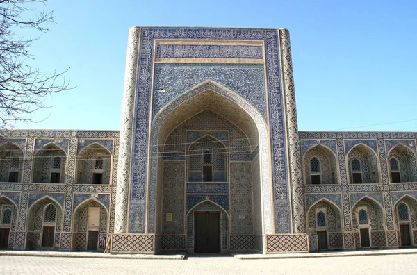 Uzbekistan Bukhara November 2019 Eksterior Madrasah Lama Pusat Kota Bersejarah — Stok Foto