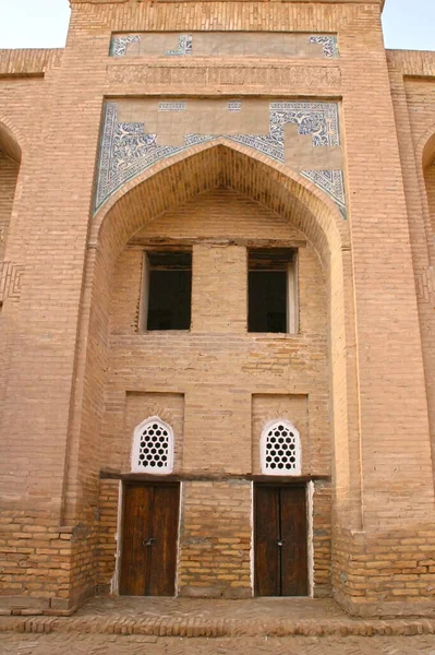 Khiva Uzbequistão Dezembro 2019 Exterior Qutlugh Murad Inaq Madrassa Património — Fotografia de Stock