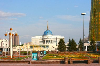 Astana (Nur-Sultan), Kazakistan 19 Ağustos 2019: Astana 'daki Akorda Sarayı manzarası (Nur-Sultan), Kazakistan' ın başkenti