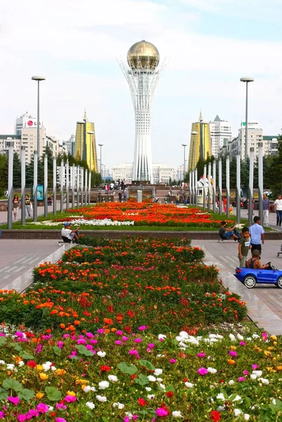 Miasto Astana Kazachstan Sierpnia 2019 Pomnik Baiterka Główny Symbol Kazachstanu — Zdjęcie stockowe