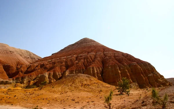 Montanhas Aktau Nascer Sol Bela Paisagem Montanhas Coloridas Deserto Reserva — Fotografia de Stock