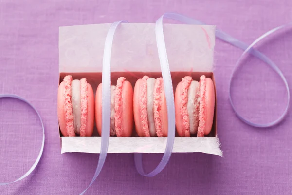 Pink macarons in a box — Stock Photo, Image