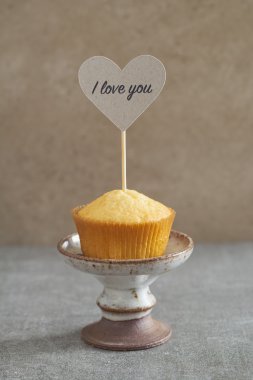 Ev yapımı vanilyalı kek