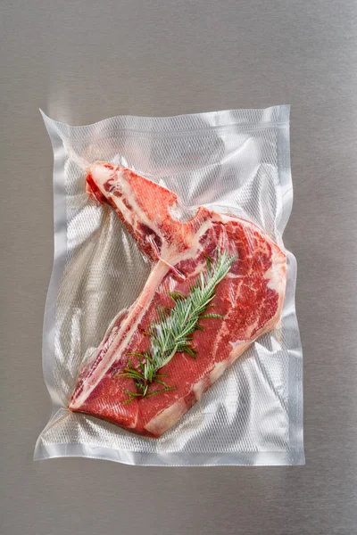 Vacuum sealed lamb chop — Stock Photo, Image