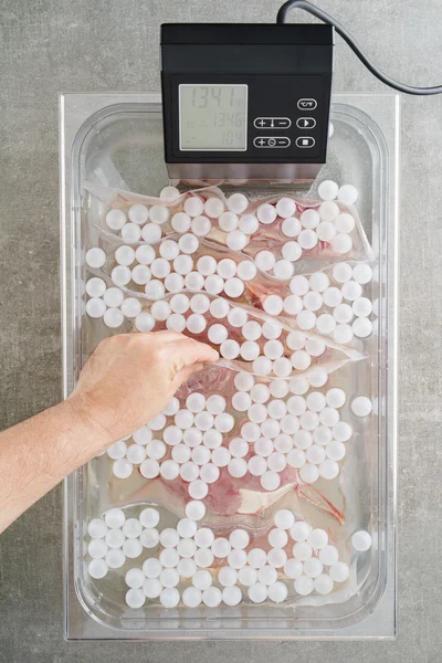 Sous vide pişirme et