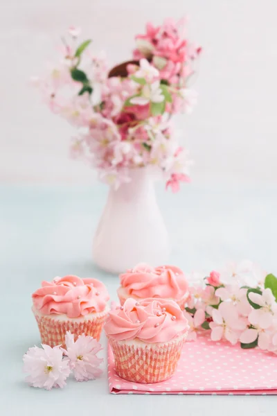 Rosa muffins — Stockfoto