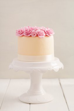 Pasta şeker Güllü