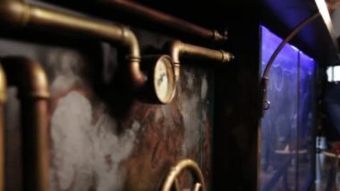 steampunk tarzı Bar