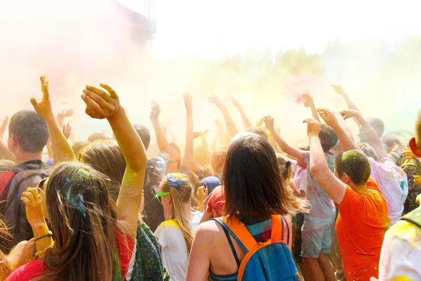 stock image Dancing people no the annual holi festival