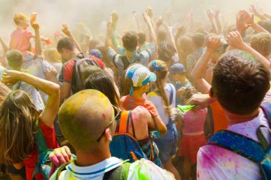 Renk Colorfest yıllık Festivali