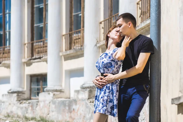 Bom casal apaixonado — Fotografia de Stock