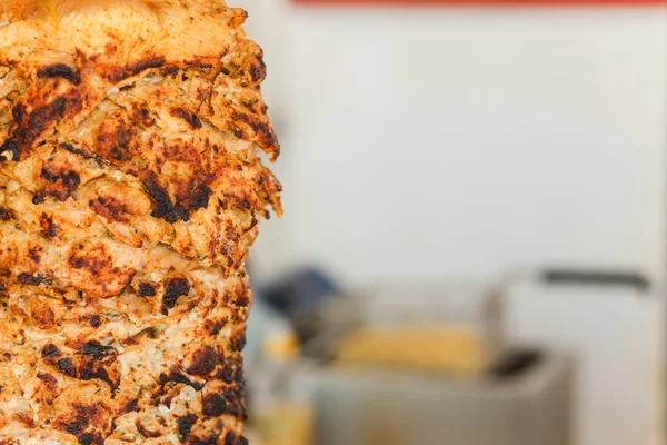 Cortar la carne de Shawarma —  Fotos de Stock