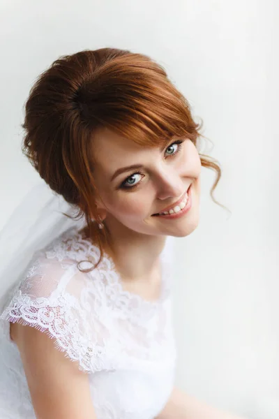 Close Portrait Bride Happy Toothy Smiling Face Beautiful Eyes Gentle — Stock Photo, Image