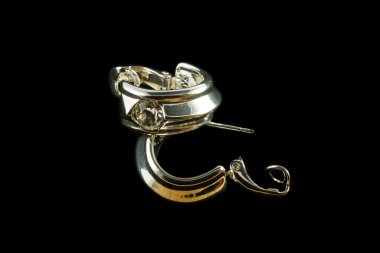 kristalleri ile gümüş küpe