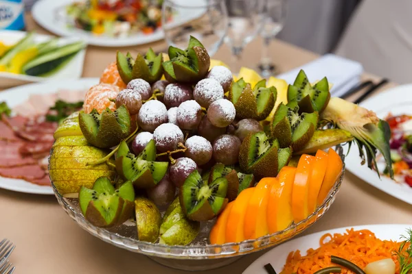 Plate with fruit dessert — Stock Photo, Image