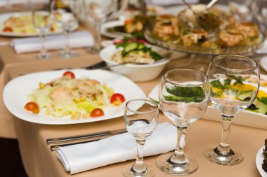 Özgün meze plakalı