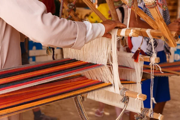 Man produces the fabric — Stock Photo, Image