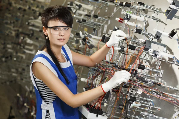 Retrato de una mujer trabajando — Foto de Stock