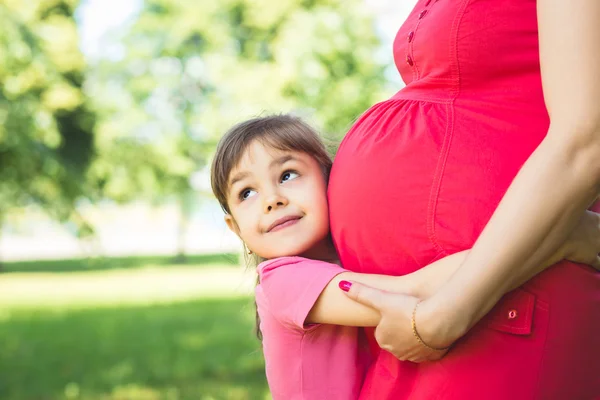 Familia feliz — Foto de Stock