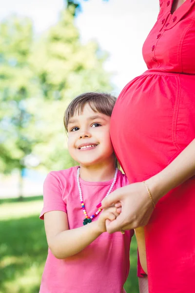 Familia feliz — Foto de Stock