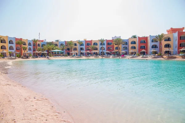Vista na praia da lagoa em Arabia Azur Resort — Fotografia de Stock