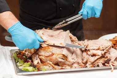 Adam oyma dilimleri, fırında jambon